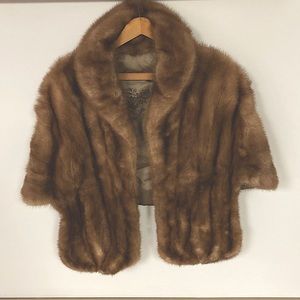 Vintage (1950’s - early 60’s) Mink stole/shawl. Taupe. Size medium. Gorgeous.